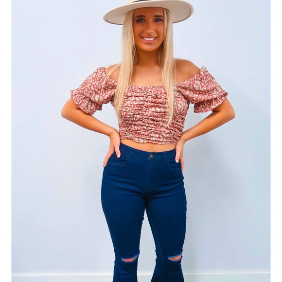 Top - Picture 4 of 5